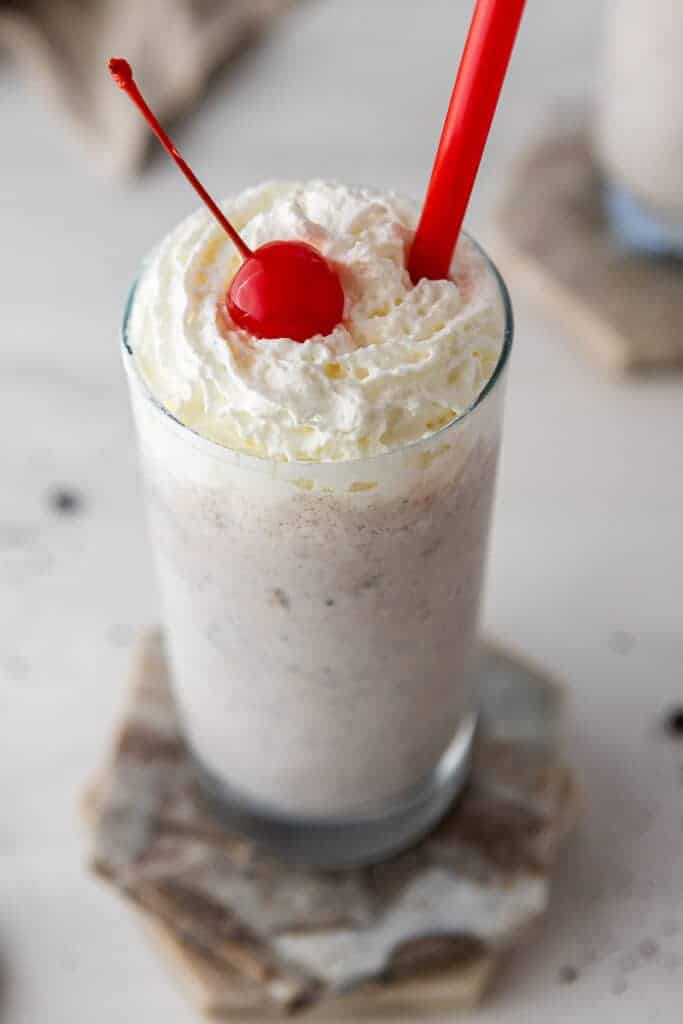 Chick Fil A Cookies and Cream Milkshake copycat recipe - Lifestyle of a ...