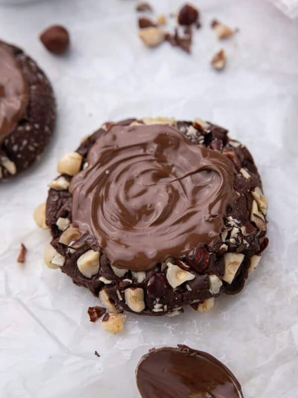 Crumbl Hazelnut Mudslide Cookies