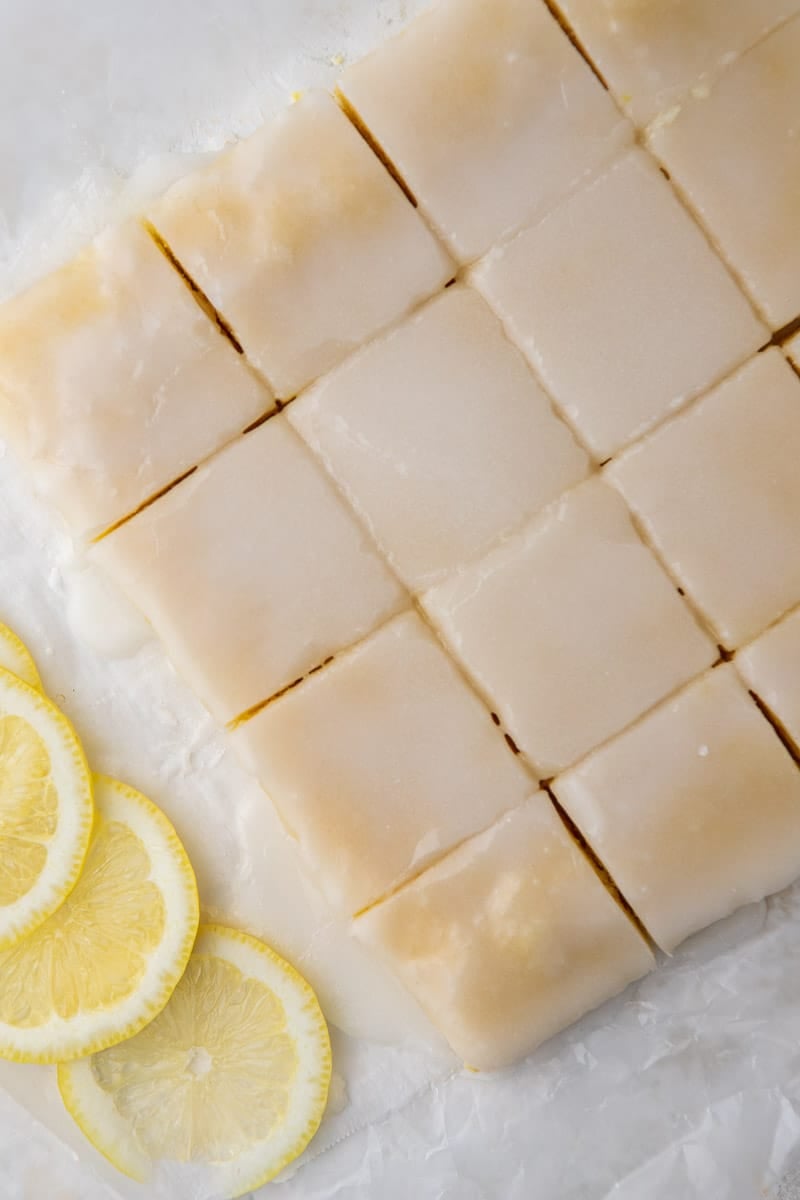 Glazed lemon bars