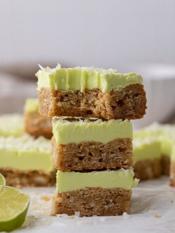 Starbuck of coconut lime bars