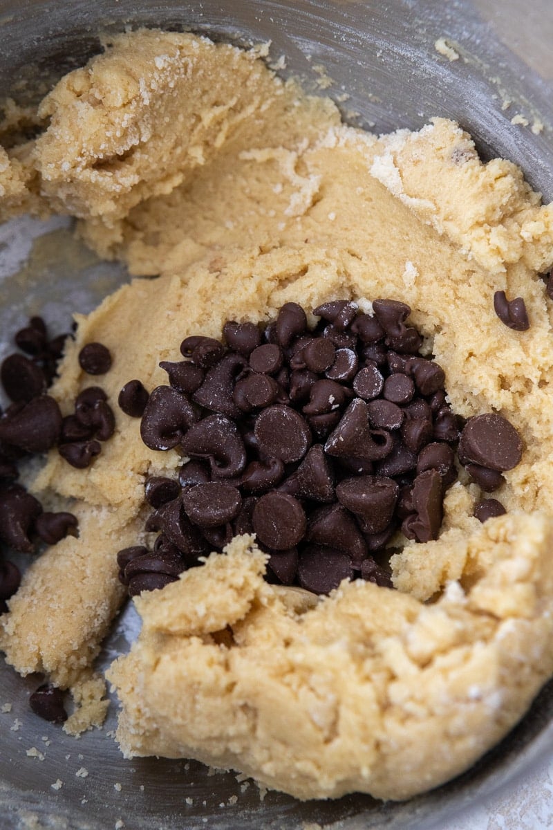Cookie dough with chocolate chips 