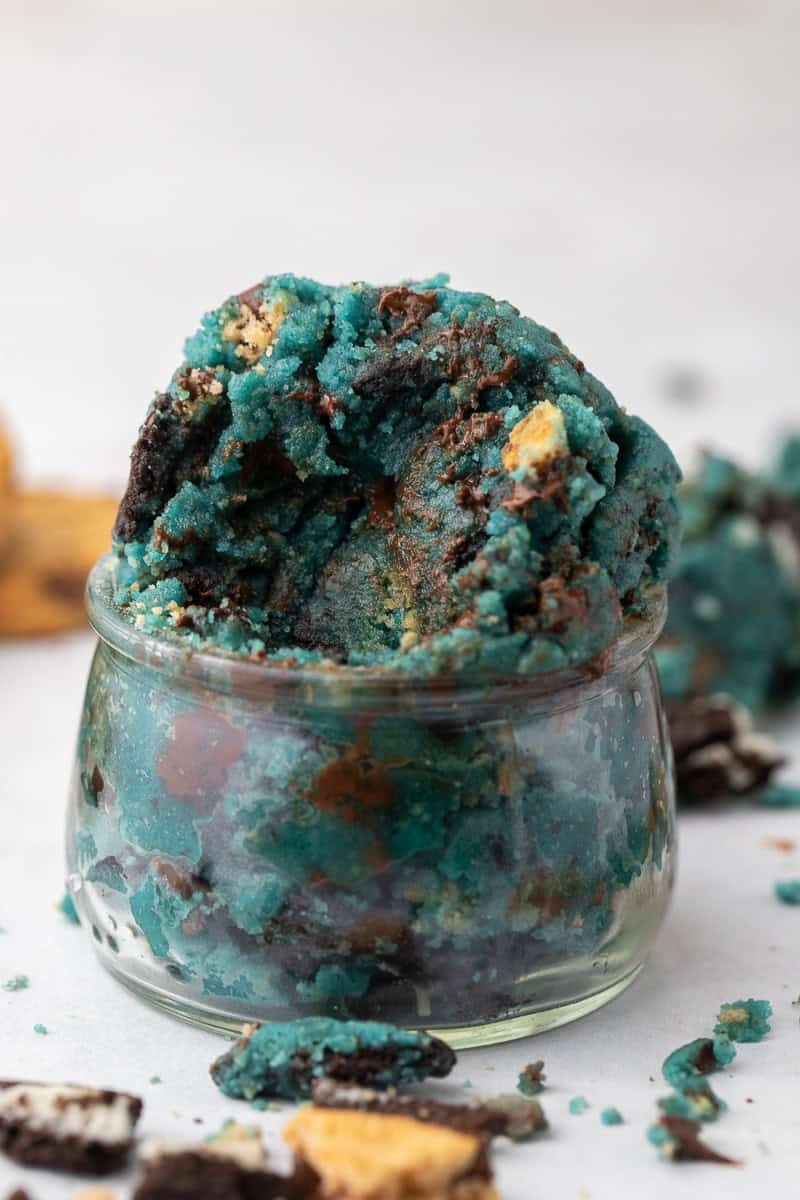 https://lifestyleofafoodie.com/wp-content/uploads/2022/10/Cookie-monster-cookie-dough-16-of-17.jpg