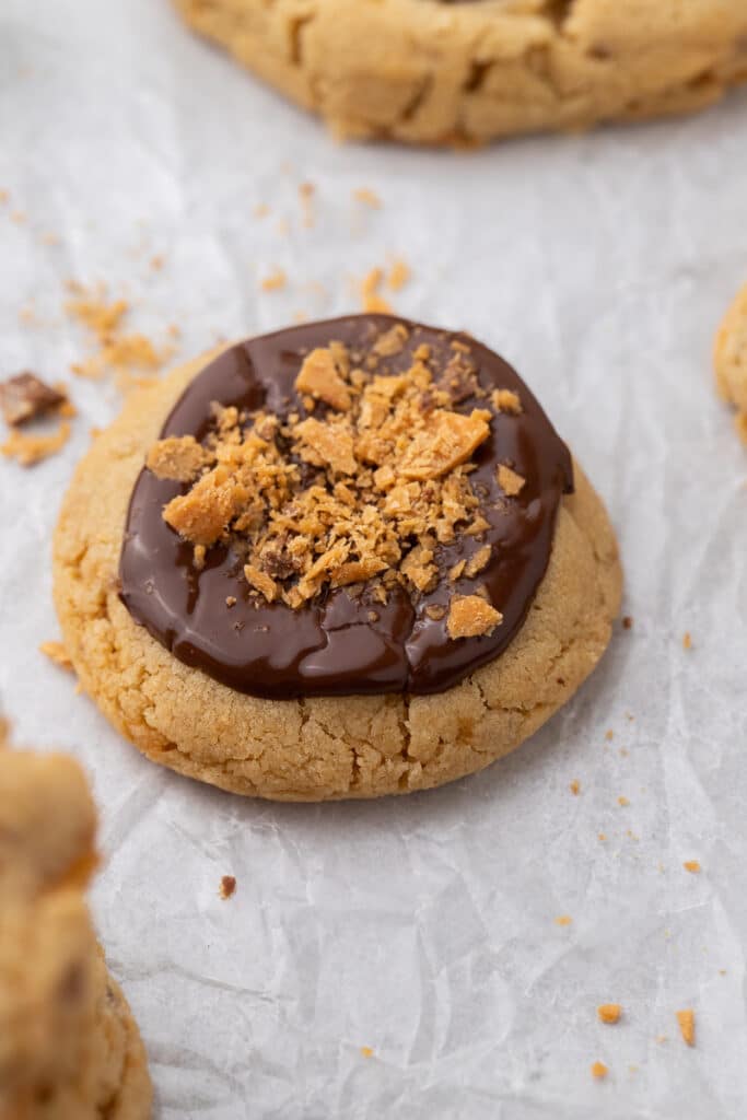 Mini Crumbl peanut butter Butterfinger catering size cookies