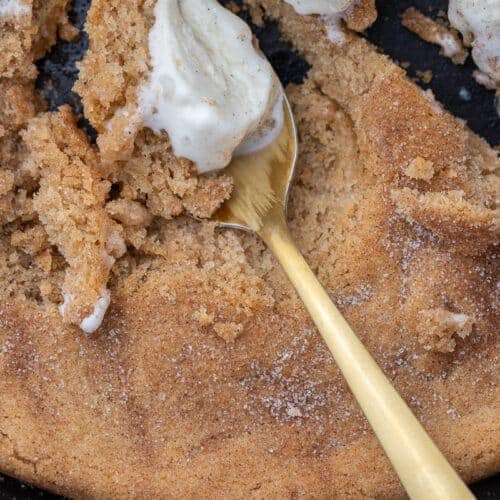 Snickerdoodle pizookie