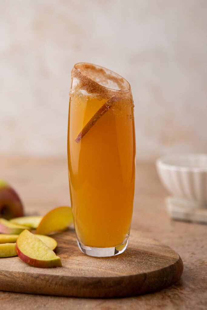 Apple cider mimosas