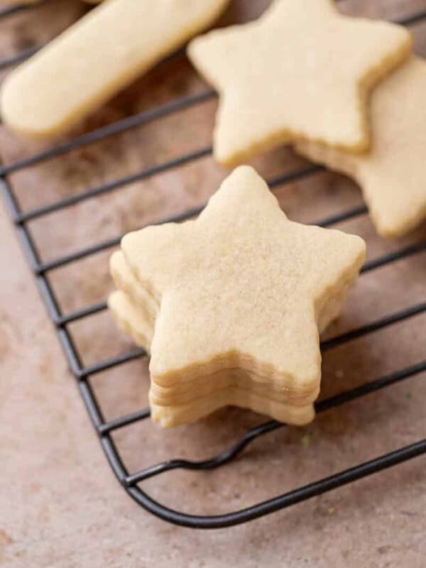 Cutout sugar cookies that don't spread