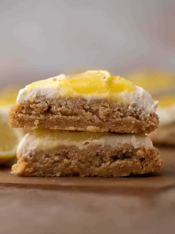 Close up of sliced lemon cheesecake cookies