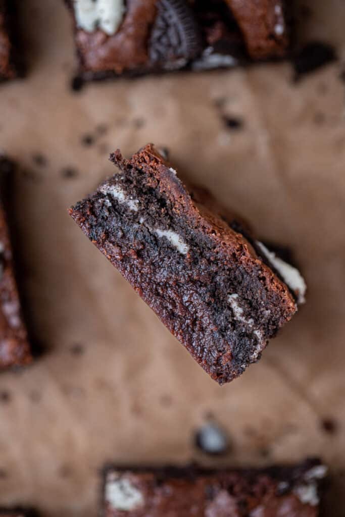Close up of cut side up brownies