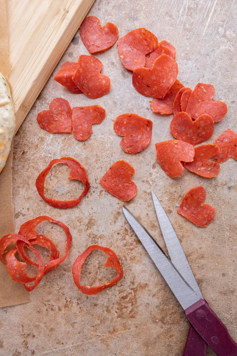how to cut pepperoni in heart shaped