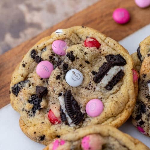 Valentine's day M&M's oreo cookies