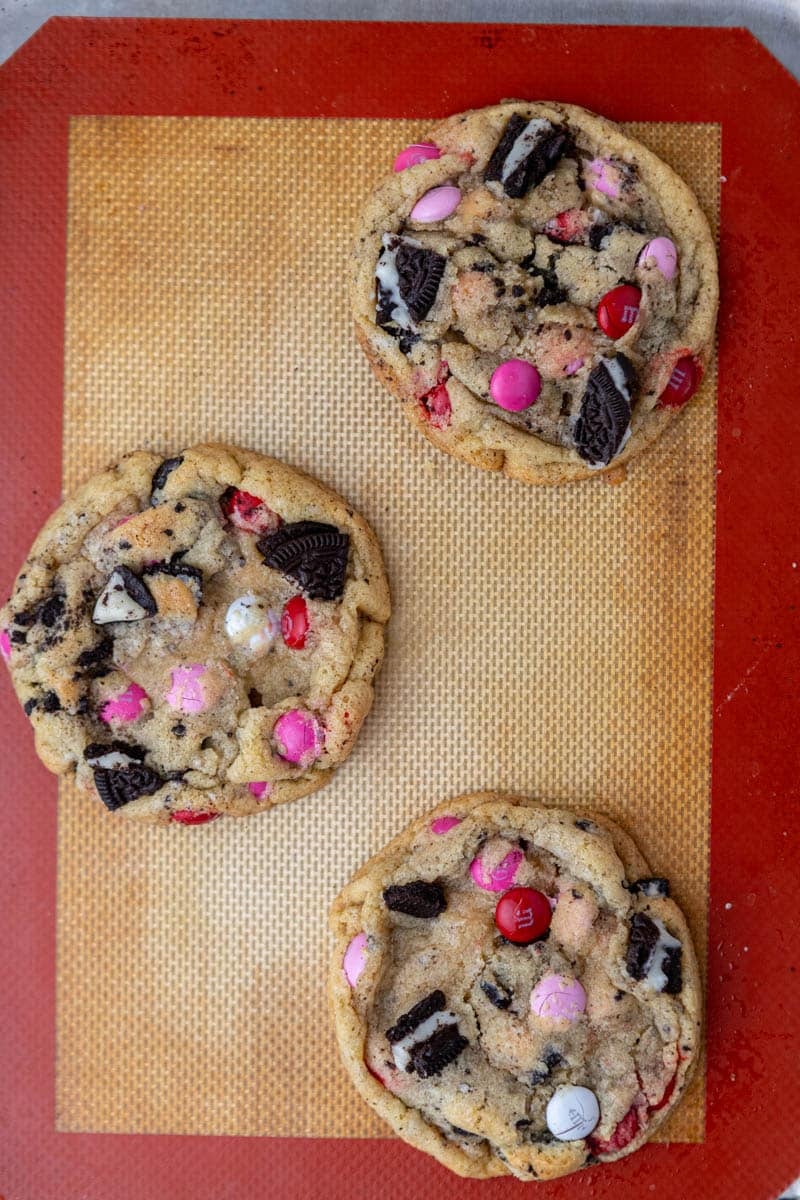 Valentine's day oreo cookies