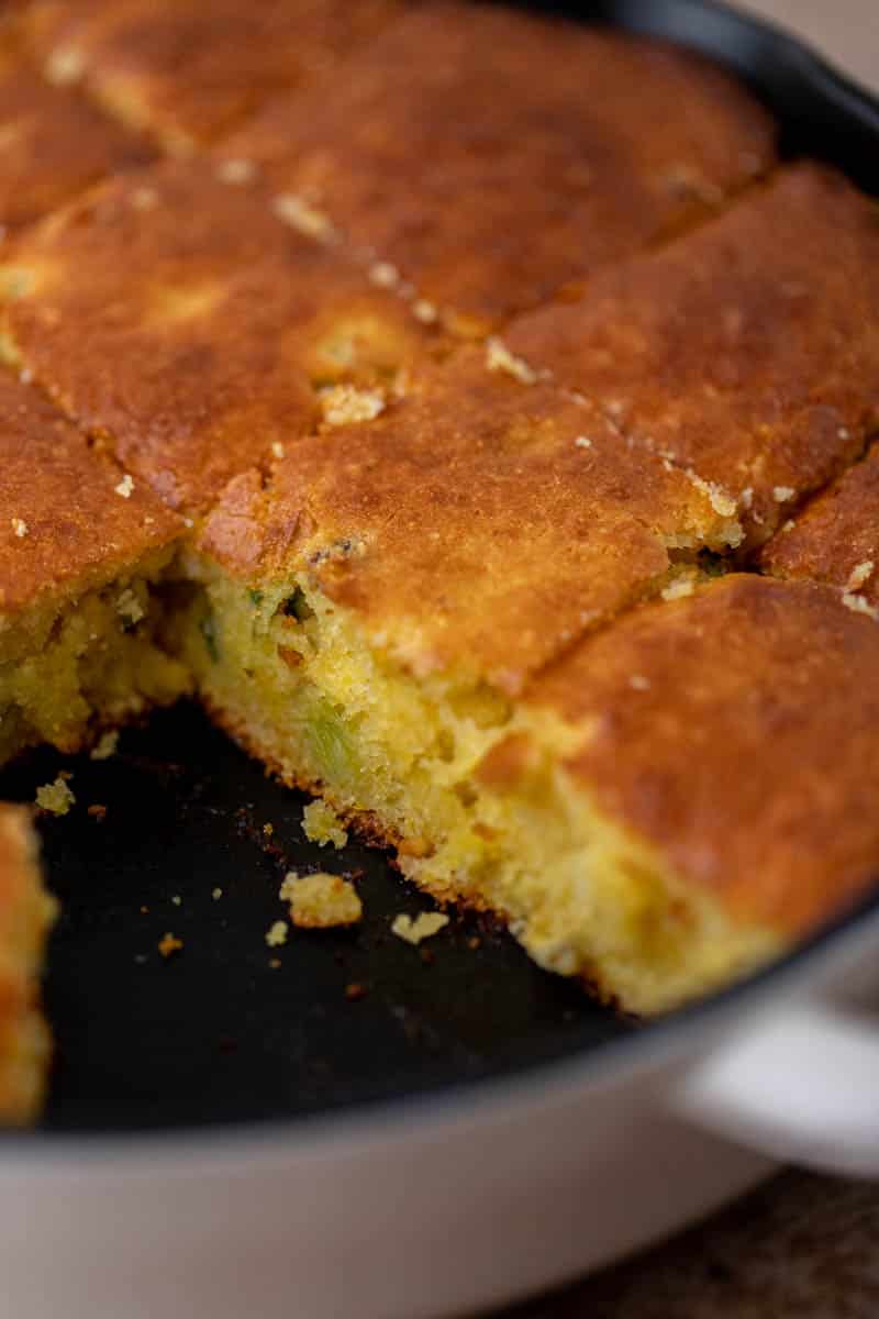 Skillet cornbread