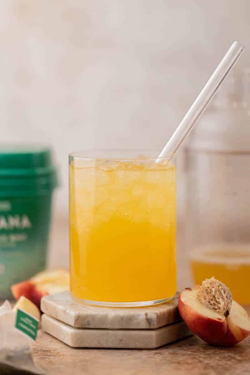 Iced Peach Green Tea - In the Kitch