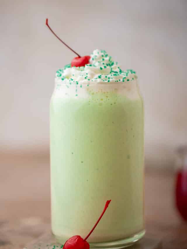 McDonald’s Shamrock Shake Recipe (Easy Copycat)