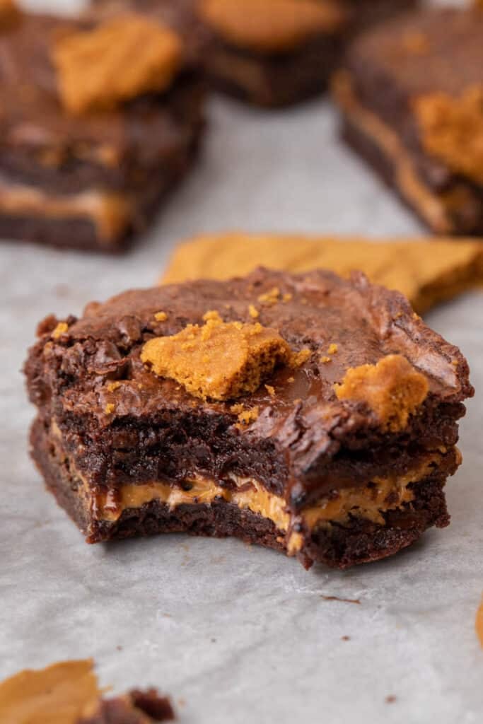 Close up of cookie butter brownie slice