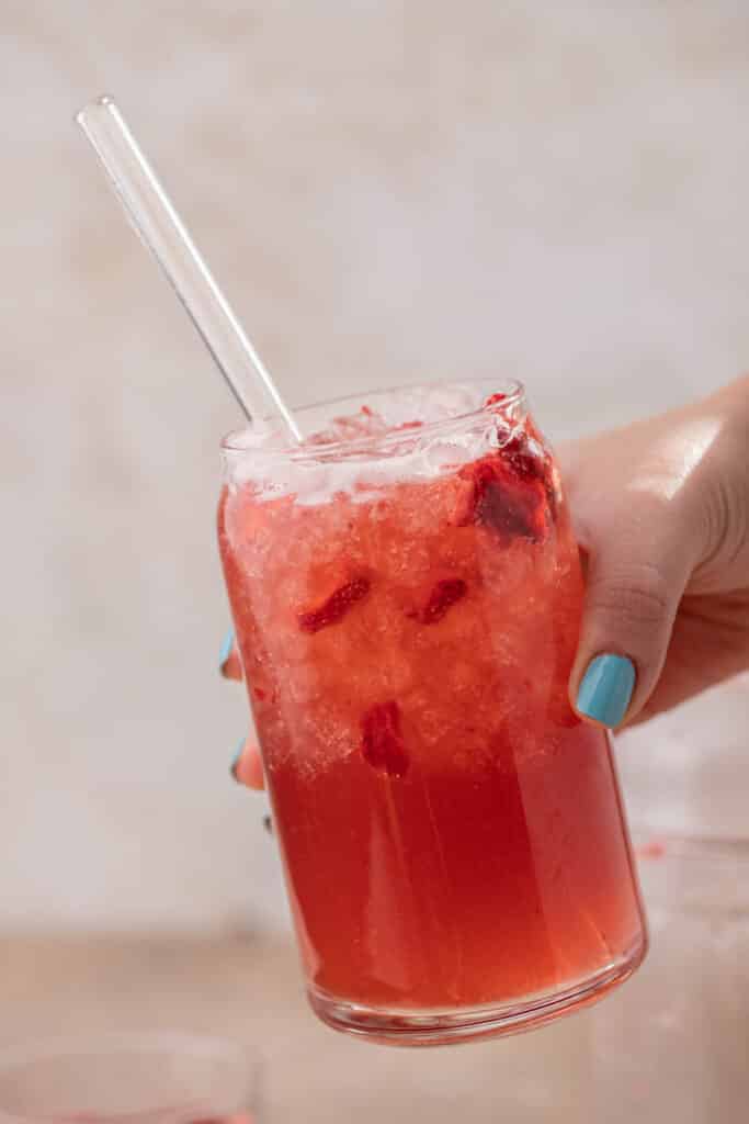 https://lifestyleofafoodie.com/wp-content/uploads/2023/03/Starbucks-strawberry-acai-refresher-15-683x1024.jpg