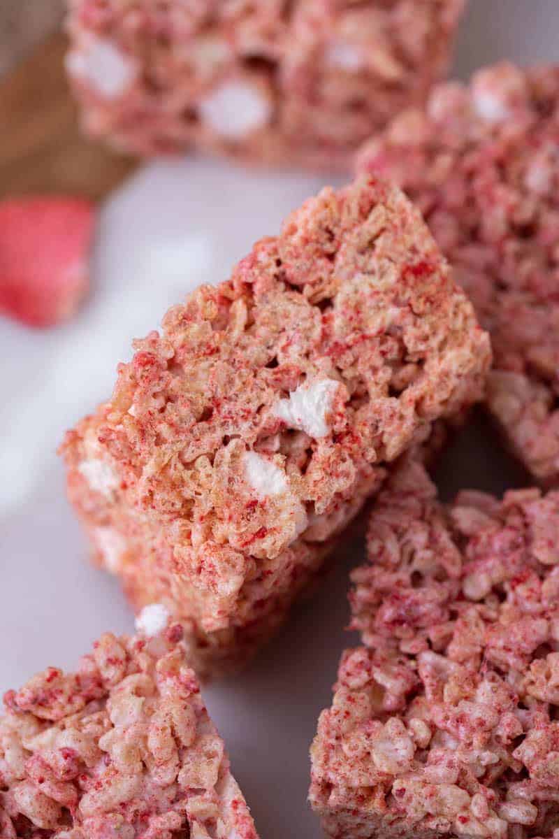 The Best Strawberry Rice Krispy Treats Lifestyle of a Foodie