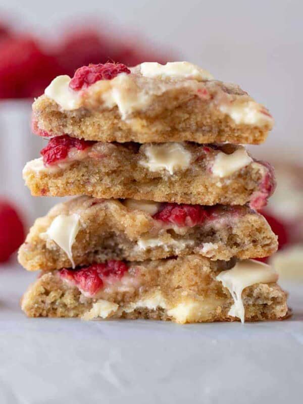 Raspberry white chocolate chip cookies