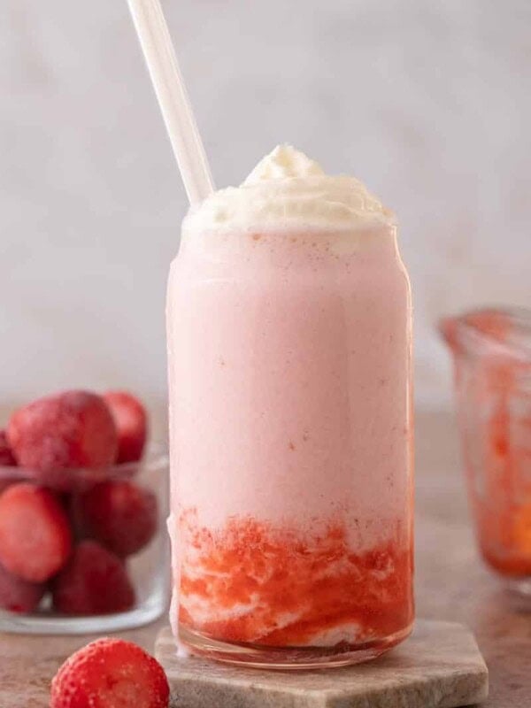 Strawberry creme frappuccino recipe