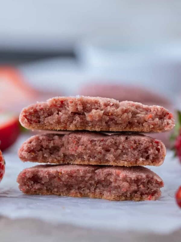 Strawberry sugar cookies