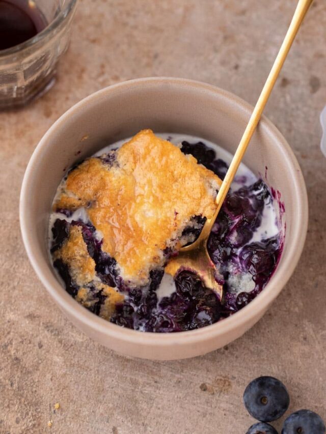 How to Make Blueberry Cobbler Recipe