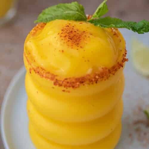 Delicious frozen mango margarita
