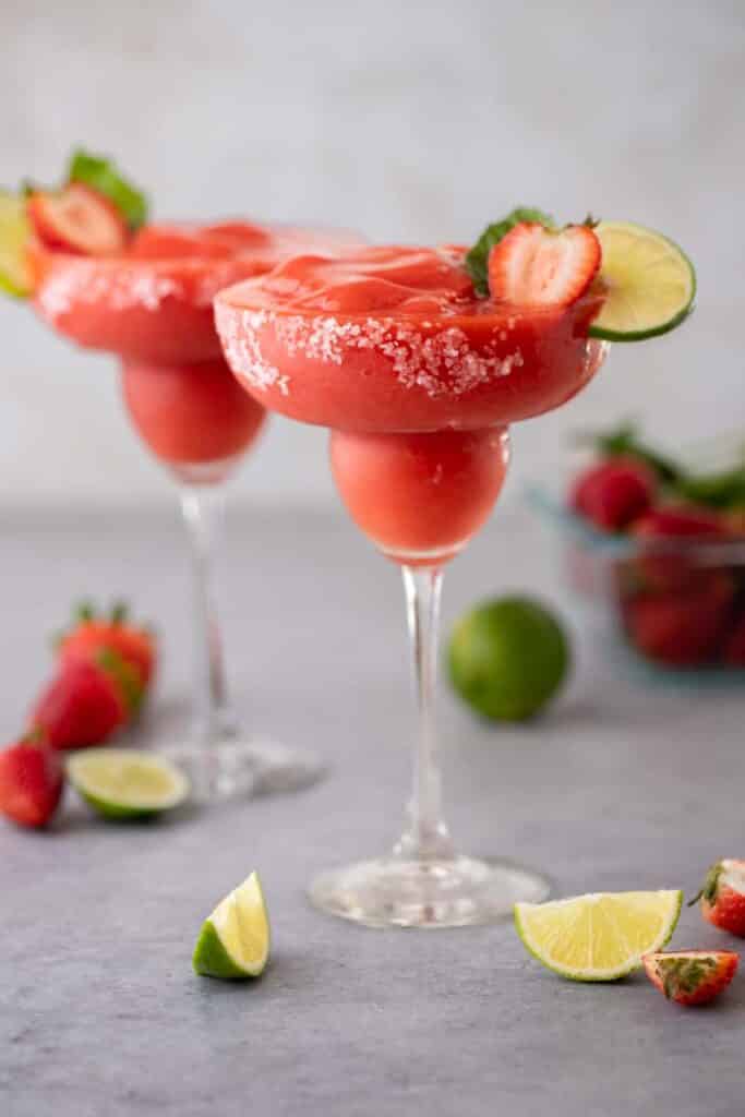 Frozen strawberry margarita