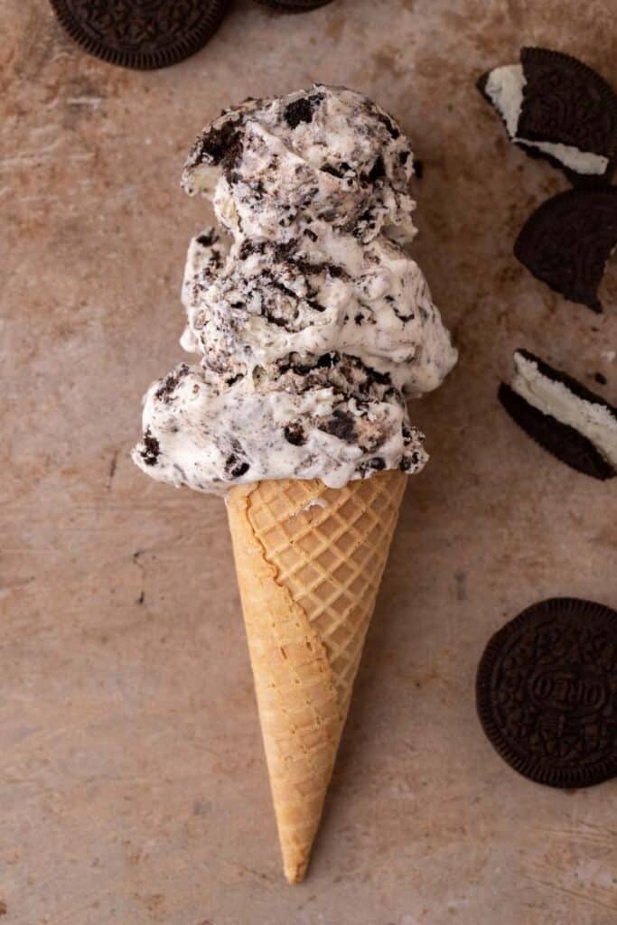 No churn cookies and cream ice cream in a waffle cone