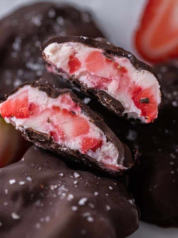 Viral chocolate strawberry yogurt clusters Sliced in half