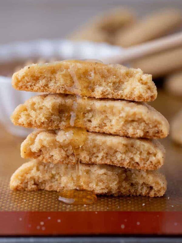Chewy honey cookies