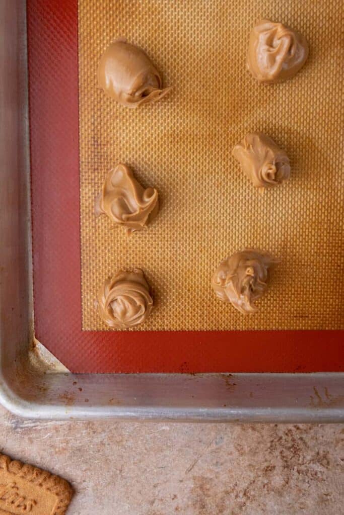 Cookie butter dollops on baking sheet