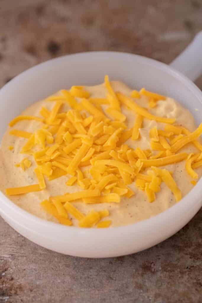 Cottage cheese queso in bowl