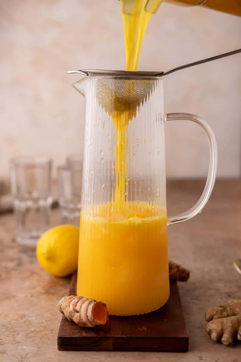 5 Minute Anti-inflammatory Ginger Turmeric Tonic Recipe - Lifestyle Of ...