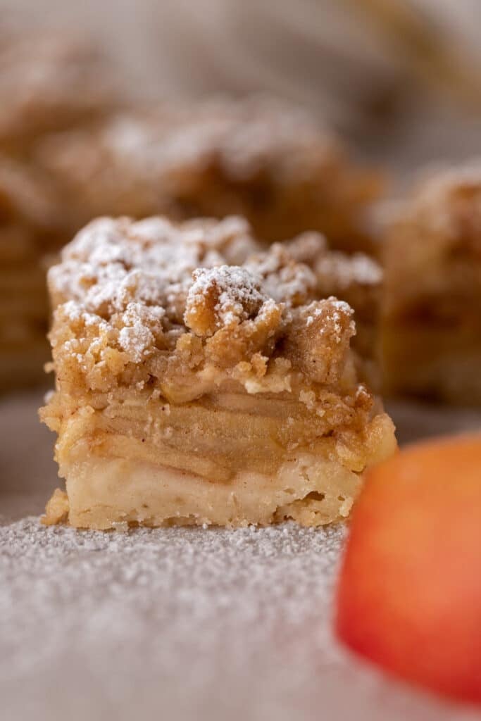 Dutch apple pie bars recipe