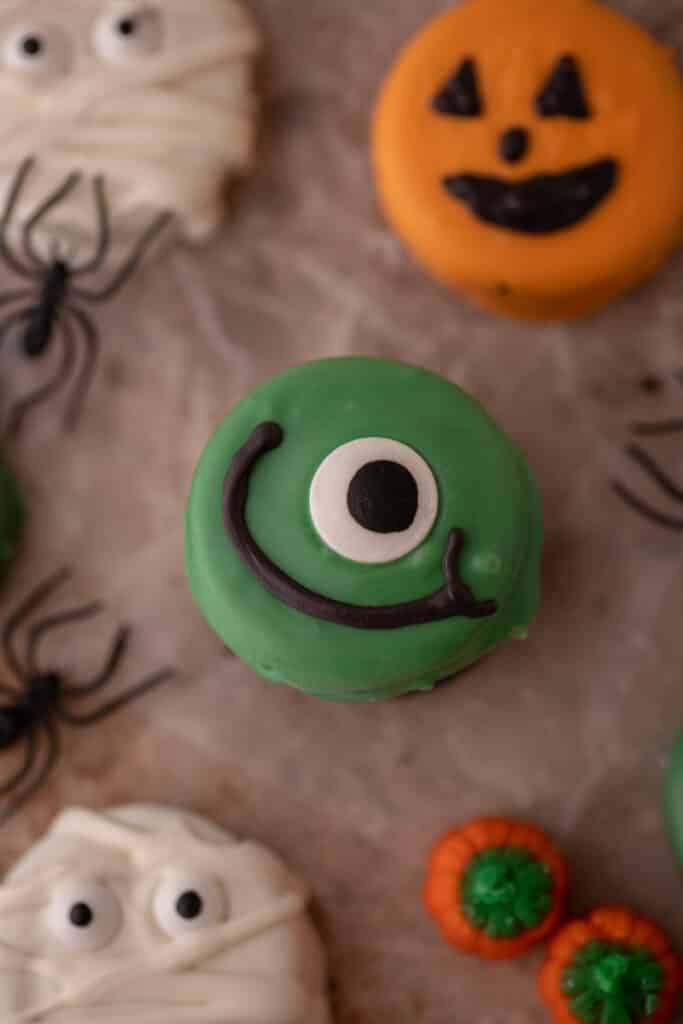 Green monster Oreo cookies