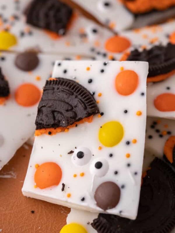 Spooky Halloween Oreo Bark