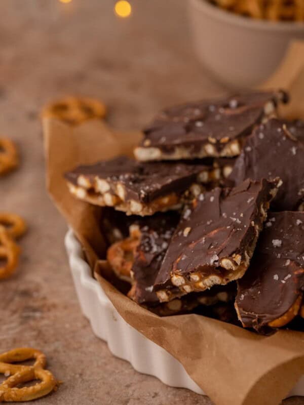 Chocolate caramel Pretzel bark