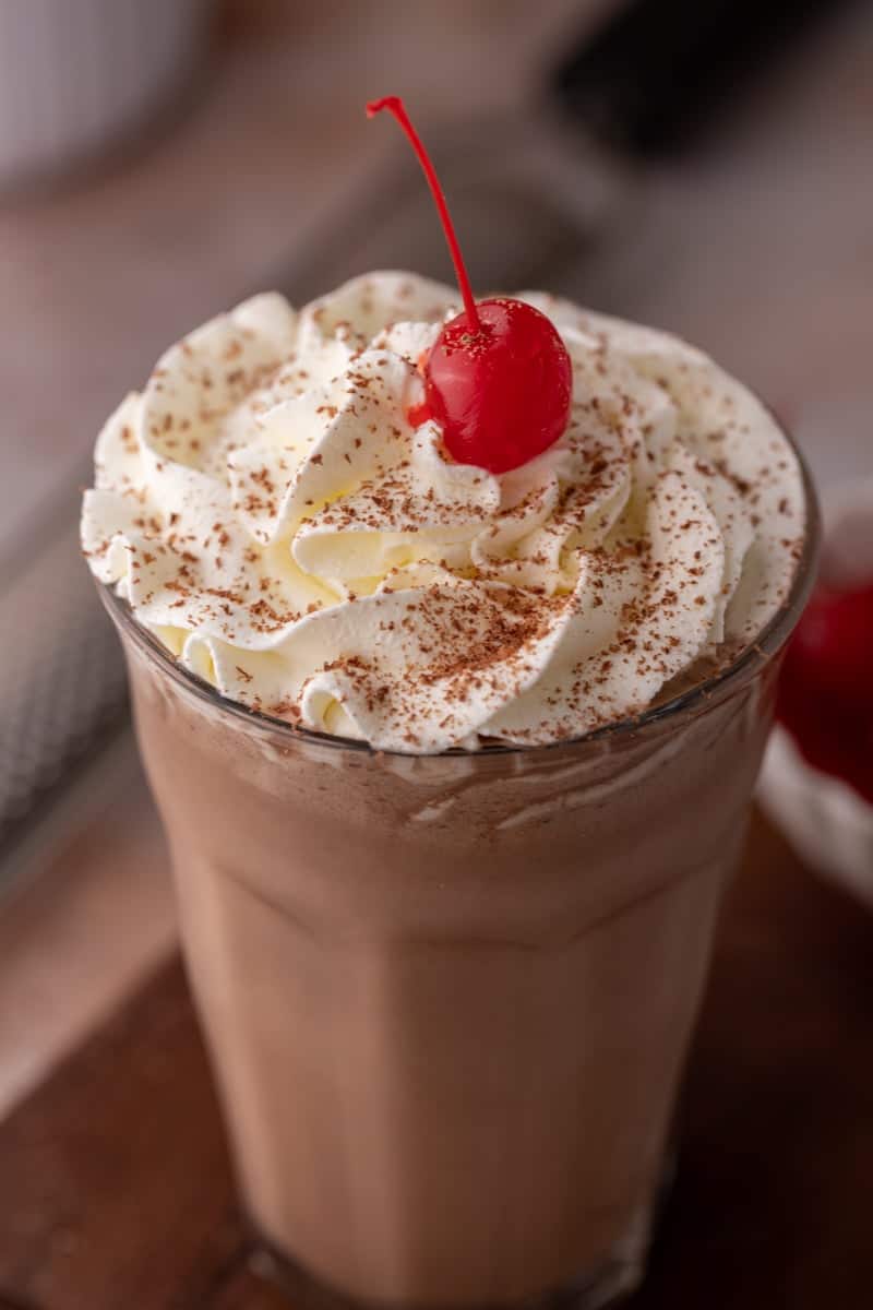 How to Make a Chocolate Milkshake (The Best Recipe) - Lifestyle of a Foodie
