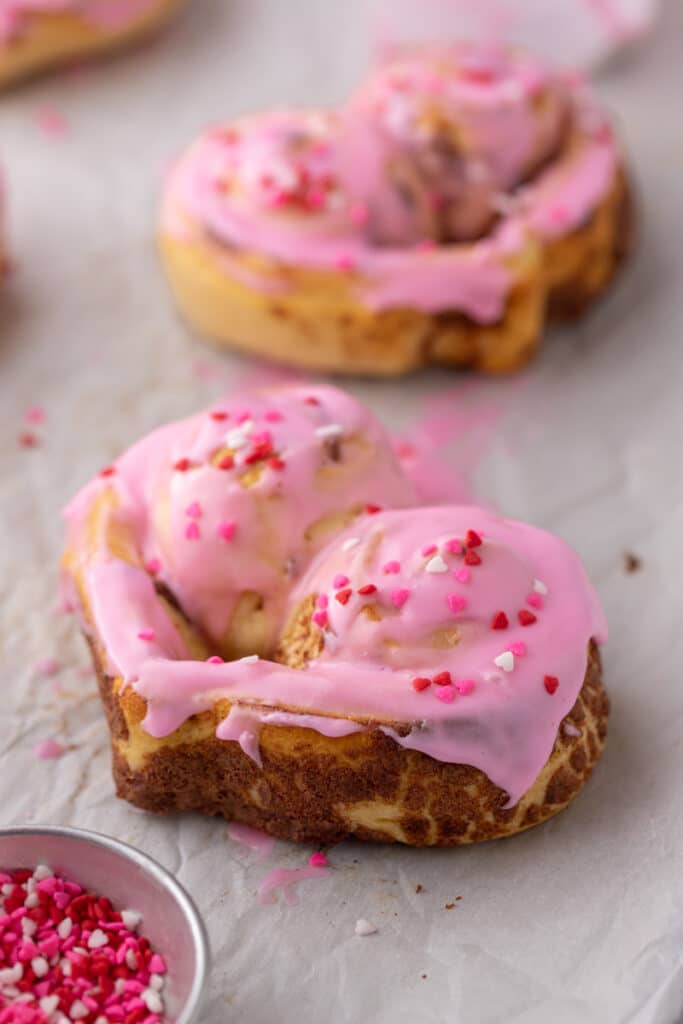 valentine's day heart shaped cinnamon rolls on a sheet