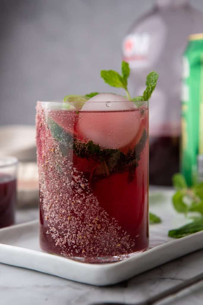 pomegranate mocktail recipe in a glass