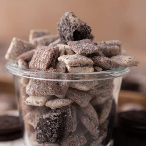 cookies and cream muddy buddies recipe in a cup