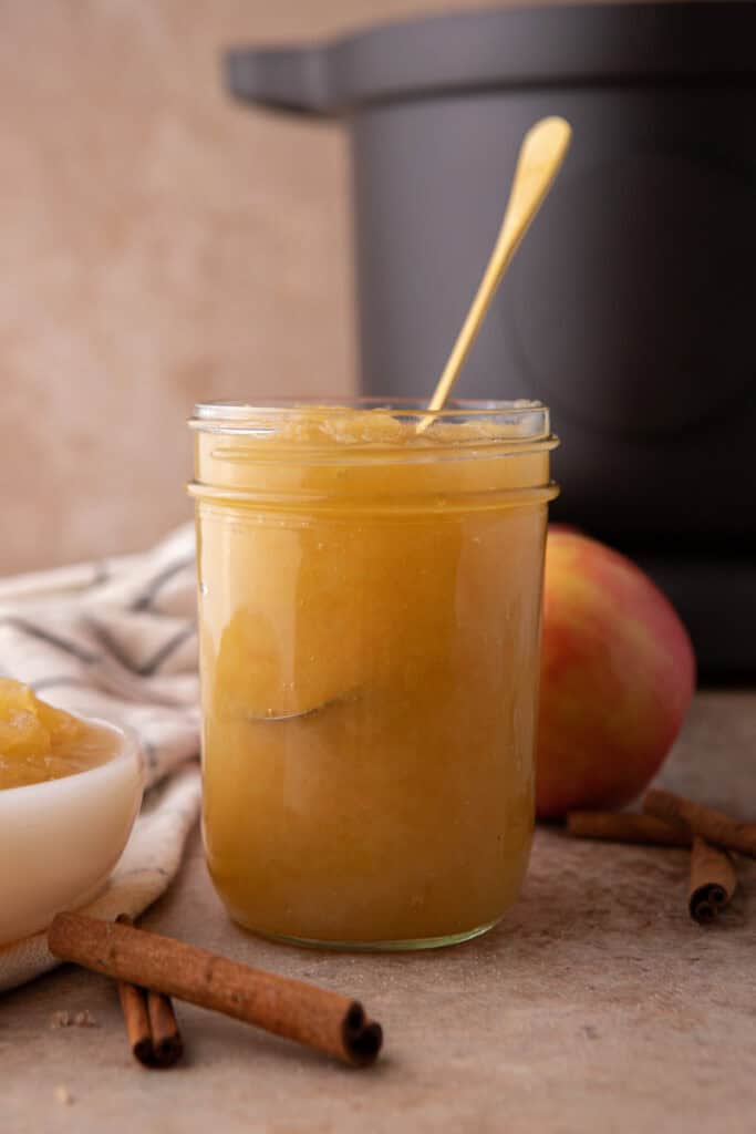 instant pot apple sauce in a jar side shot