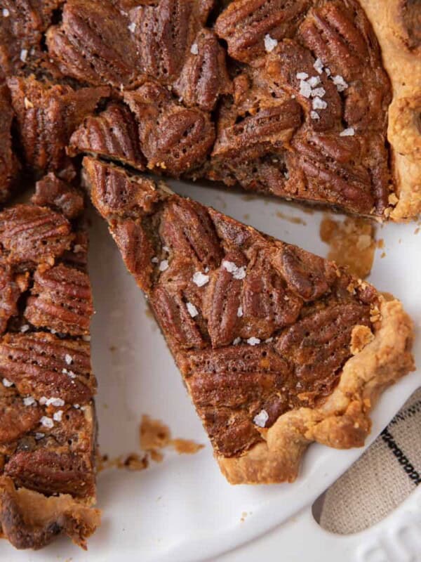 overhead shot of the maple pecan pie recipe