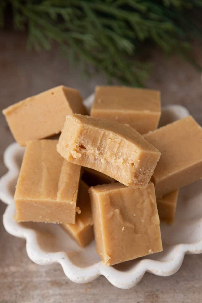 microwave peanut butter fudge recipe on a plate