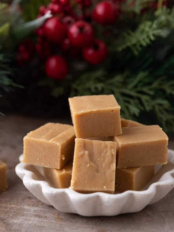 microwave peanut butter fudge recipe on a plate