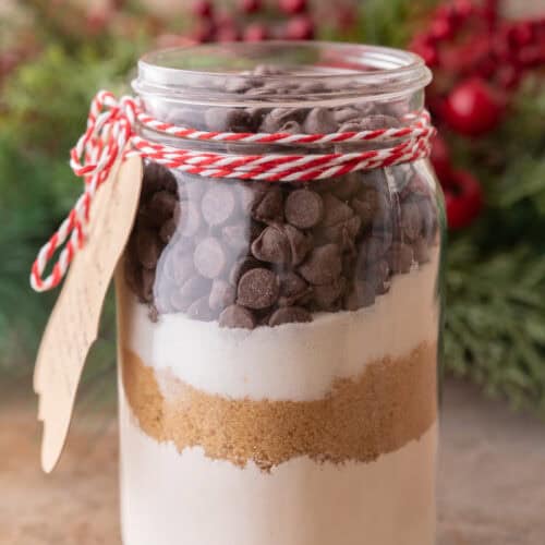 Chocolate Chip Cookie Mix in a Jar side shot