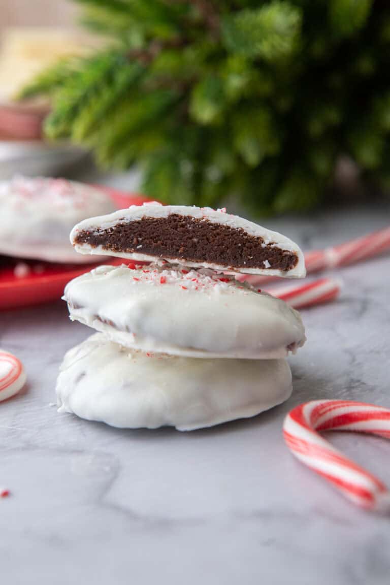 Peppermint Bark Cookies Recipe