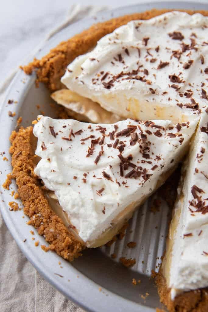the Banoffee Pie recipe in the pan