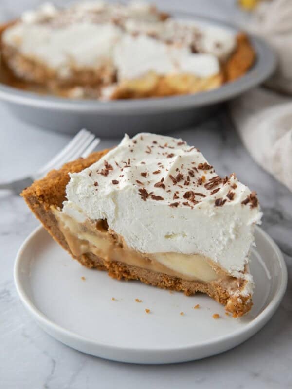 a slice of the Banoffee Pie recipe on a plate