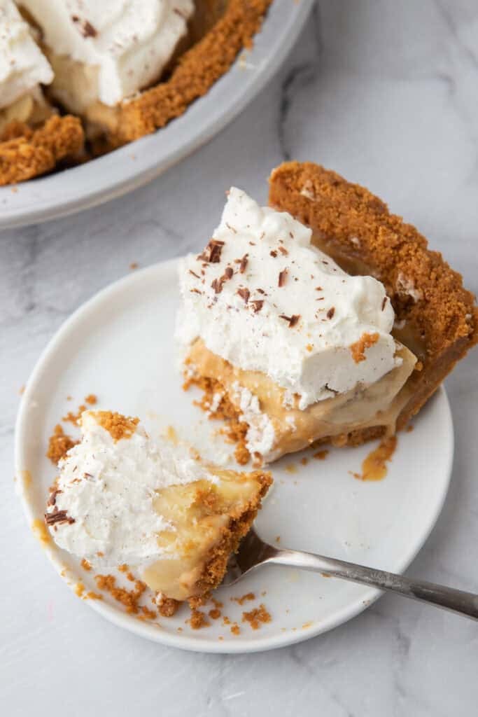 a slice of the Banoffee Pie recipe on a plate